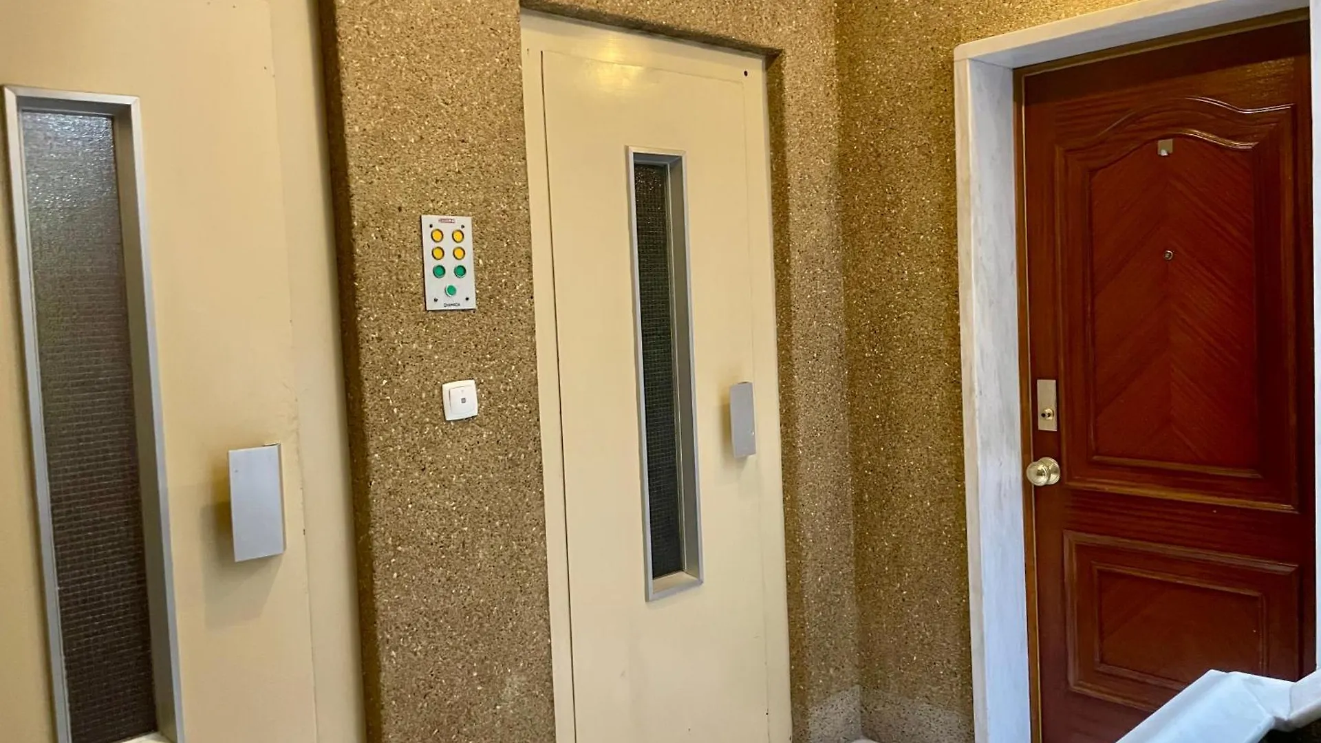 Homestay Quarto Alameda Lisbon Portugal