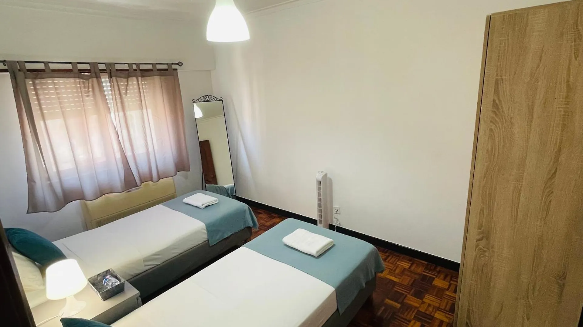 Homestay Quarto Alameda Lisbon Portugal