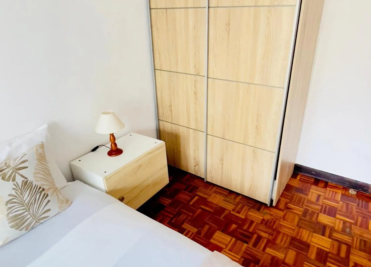 Homestay Quarto Alameda Lisbon Portugal